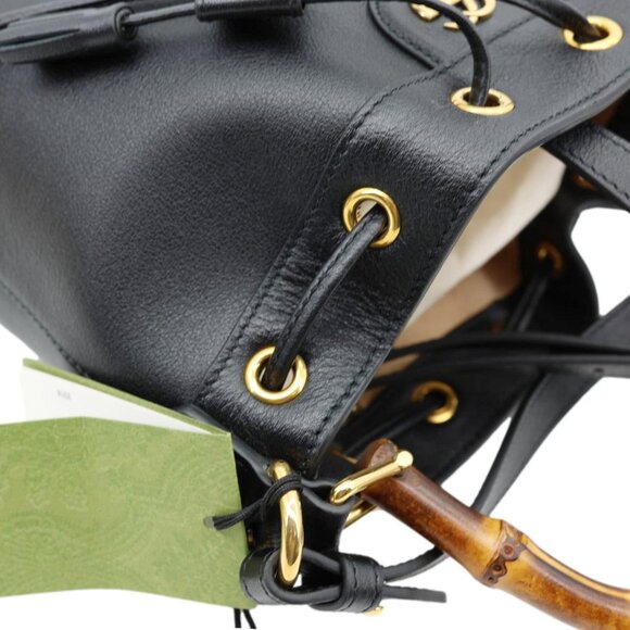 Gucci  Diana Bamboo Leather Bucket Bag Black 724652 - Picture 6 of 13